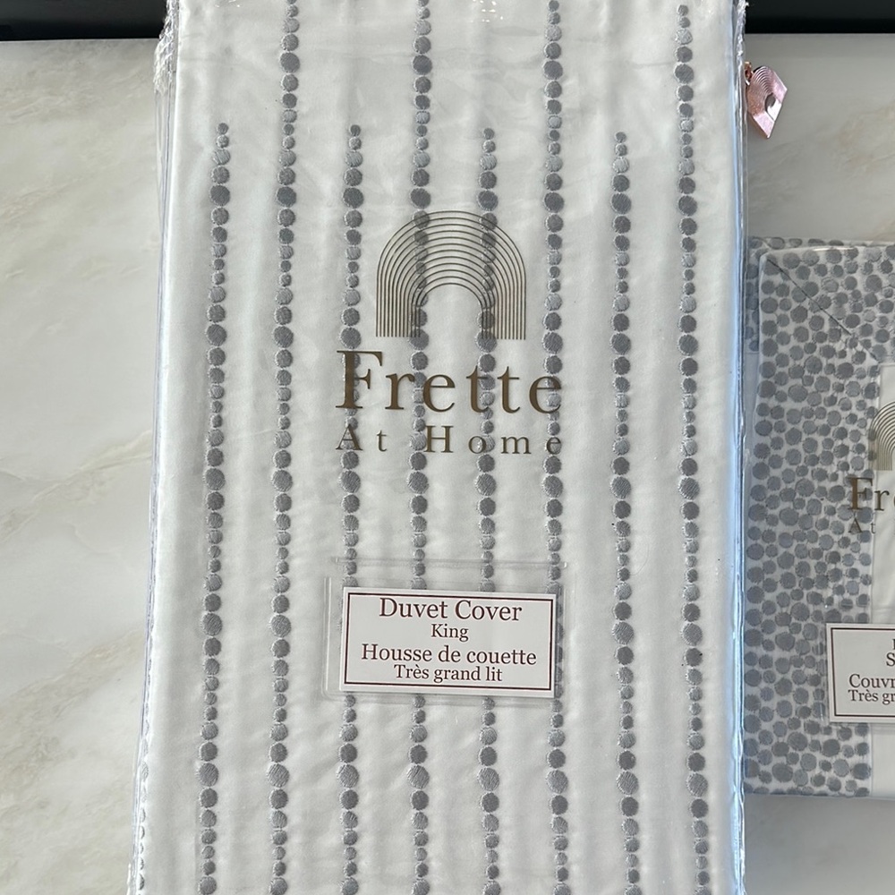 Frette At Home King Duvet Cover with King Shams Set 100% Cotton